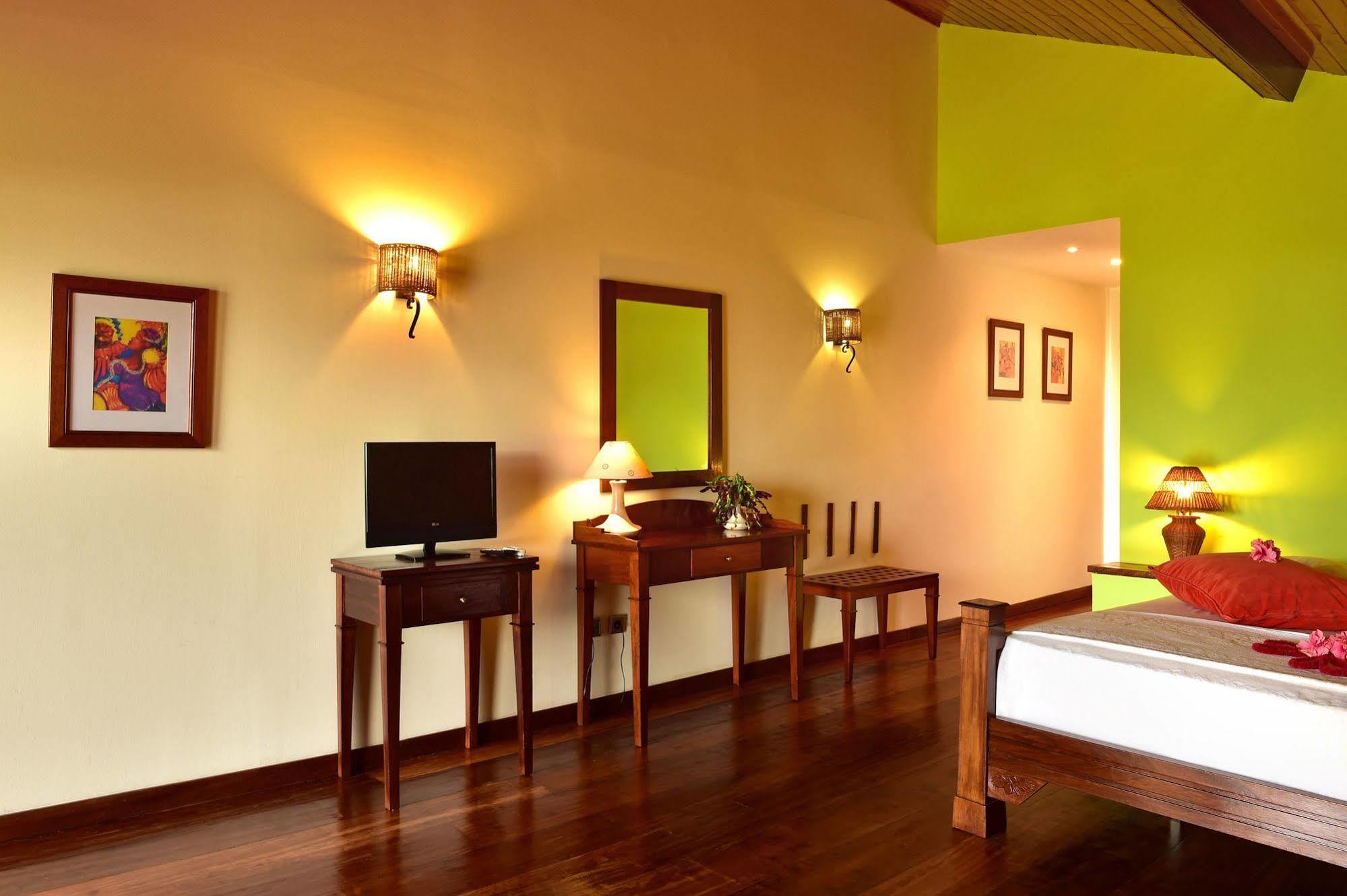 Pestana Equador Hotel Илю дас Ролас Екстериор снимка